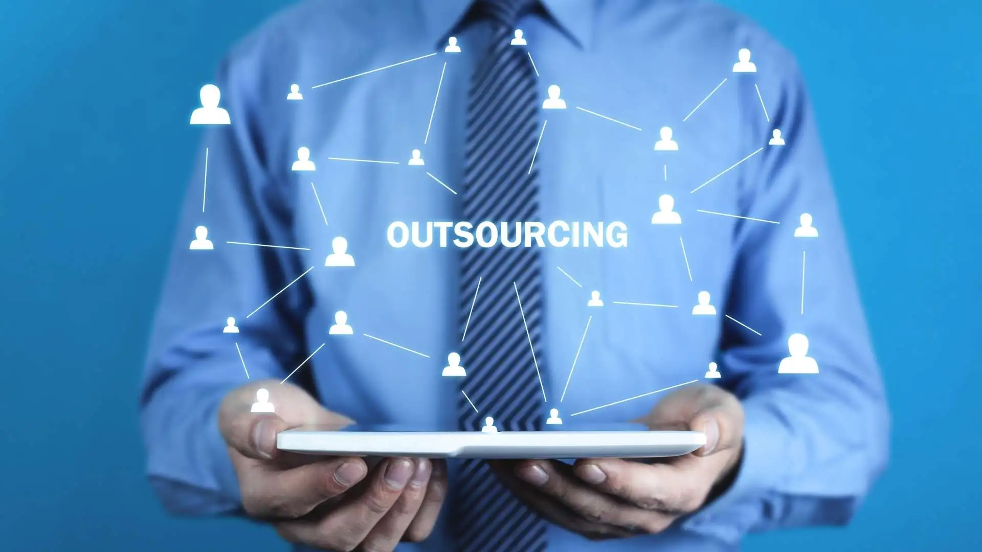 Outsourcing: entenda o que é, como funciona e quando terceirizar é a melhor escolha